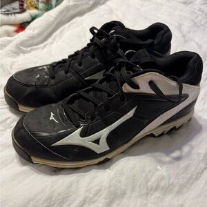 Mizuno Metal Baseball/Softball Cleats